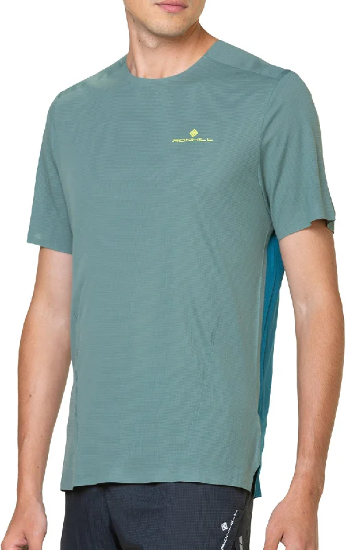 Men's short-sleeve soft pure-tonal tee-Ronhill Tech Race Short Sleeve Mens Running Top - Green