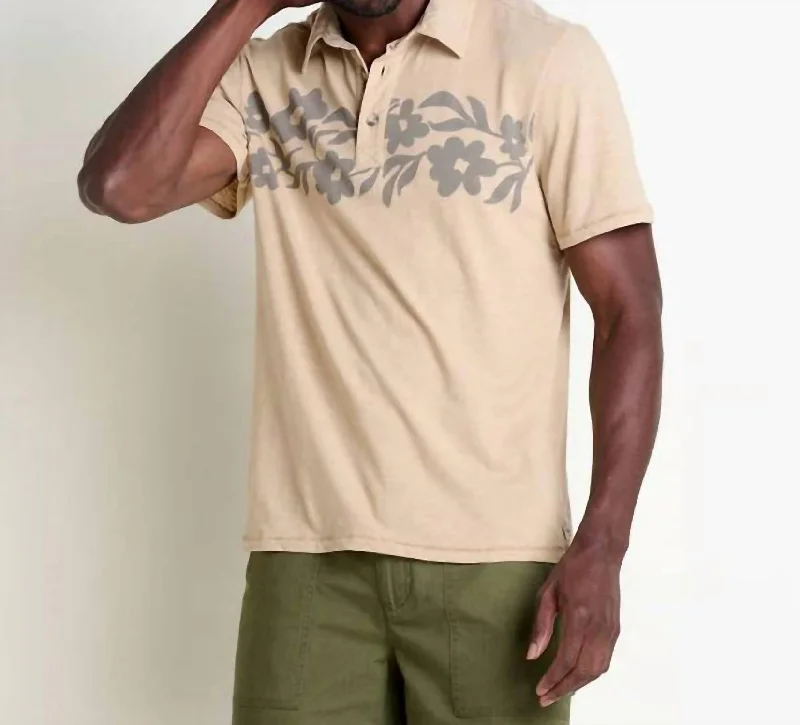 Men's short-sleeve classic muted-fresh-modern-ridge top-Boundless Jersey Polo Shirt In Chai Chest Print