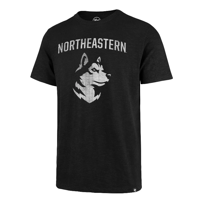 Men's short-sleeve urban deep-obsidian shirt-NORTHEASTERN HUSKIES GRIT '47 SCRUM TEE