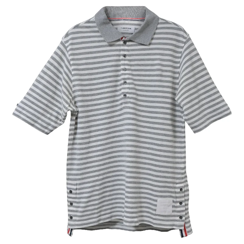 Men's short-sleeve deep classic-muted-fresh-escape top-Thom Browne Striped Polo Shirt in Grey Cotton